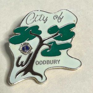 VTG City of Woodbury Lions Club Tree Lapel Hat Pin1.75"x1.75"